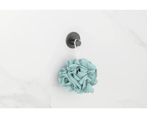 Badkameraccessoire: badspons aan haak