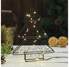 Decoratieve draadkerstboom met verlichting voor een feestelijke sfeer