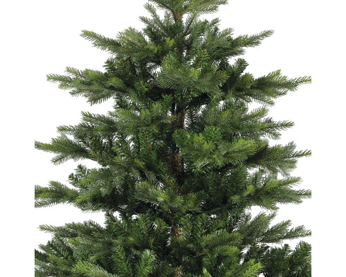 Detailopname van een groene kunstkerstboom