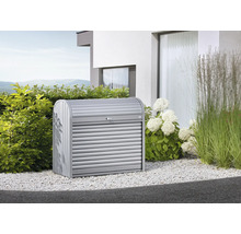 Metalen tuinhuis met rolluik in de tuin