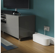 Woonkamer met tv-meubel en kabelbox voor kabelopslag