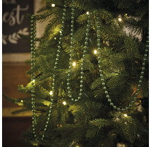 Kerstboom met lichtsnoer en kralenketting