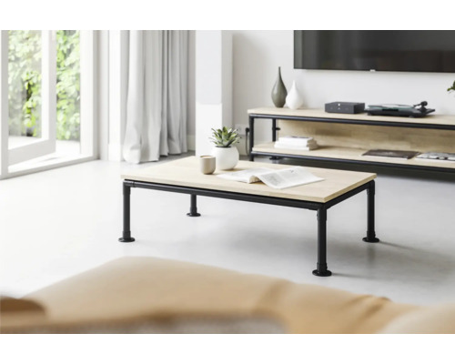 Woonkamer met salontafel en tv-meubel in moderne stijl