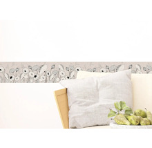 Wandborder met bloemmotief in de slaapkamer