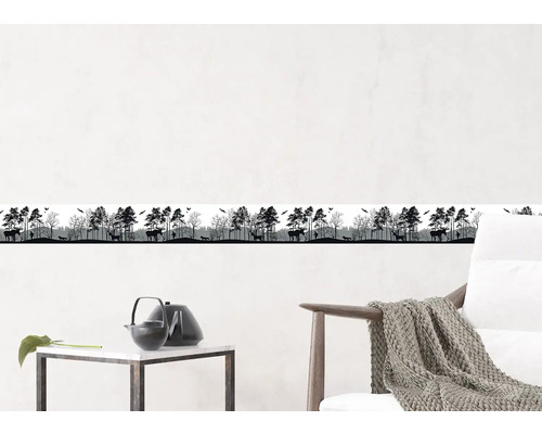 Muursticker met bosmotief in interieur