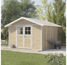 Houten tuinhuis met dubbele deur en zadeldak in de tuin