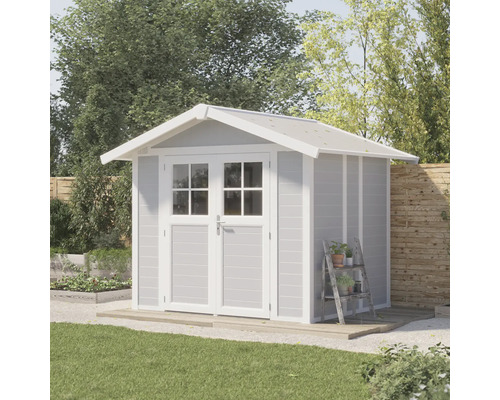 Houten tuinhuis met dubbele deur in de tuin