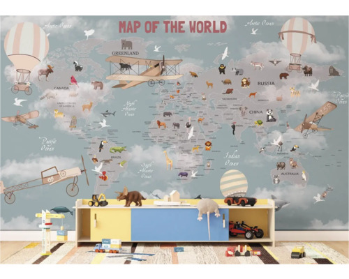 Behang met wereldkaart, vliegtuigen en dieren in een kinderkamer
