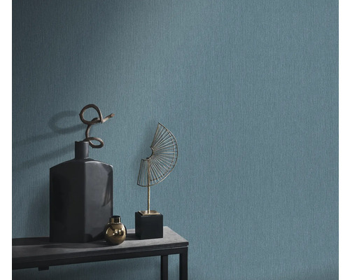 Decoratief behang met abstracte ornamenten op een tafel