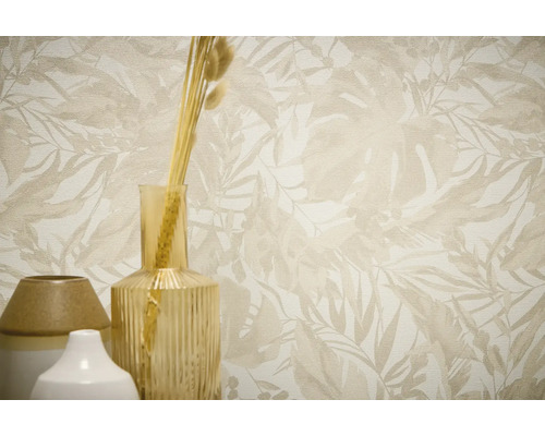 Behang met patroon met vazen en grassen in interieur