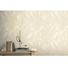 Close-up van een wand met behang met bladmotief