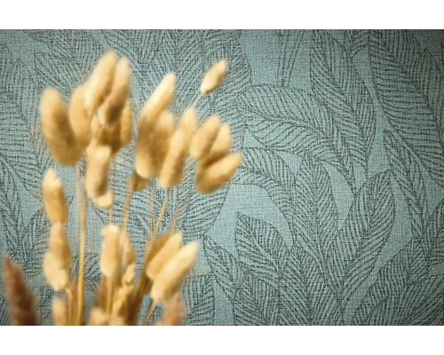 Close-up van een behang met patroon en bladmotief