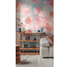 Woonkamer met rek, decoraties en fotobehang