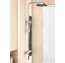 Douchekolom met hoofd- en handdouche in de badkamer