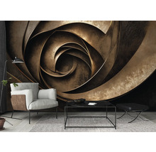 Woonkamer met fauteuil, tafel en abstract wandbehang