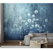 Woonkamer met blauw fotobehang met paardenbloemmotief