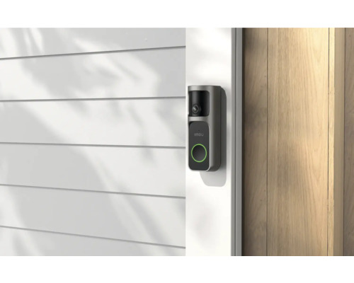 Imou deurbel met camera aan een huismuur