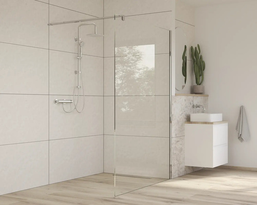 Moderne badkamer met douchecabine, douchearmatuur en wastafel