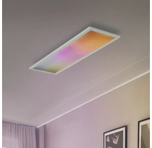 Rechthoekige plafondlamp in de woonkamer