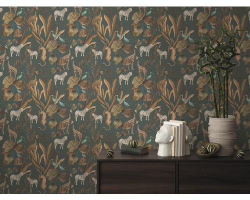 Behang met jungle motieven met zebra's, giraffen, luipaarden en exotische bladeren