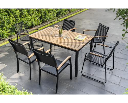 Tuinzitgroep met tafel en zes stoelen op een terras