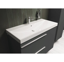 Wastafelcombinatie met wastafel, kraan en zeepdispenser