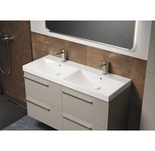 Badkamer wastafelmeubel met twee wastafels, kranen en lades