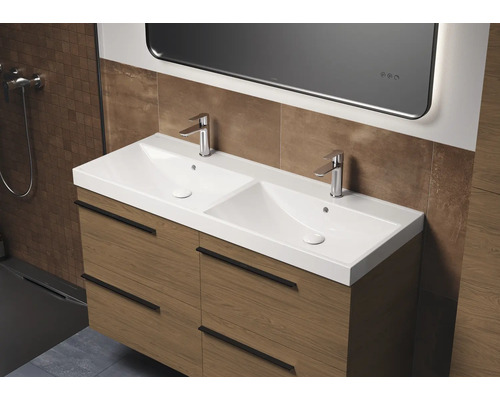 Badkamer wastafelmeubel met twee wastafels, kranen en lades