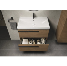 Wastafelonderkast met open lade in badkamer