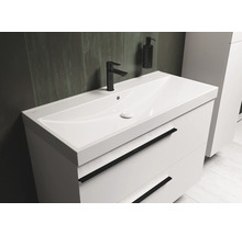 Wastafelonderkast met wastafel, kraan en zeepdispenser