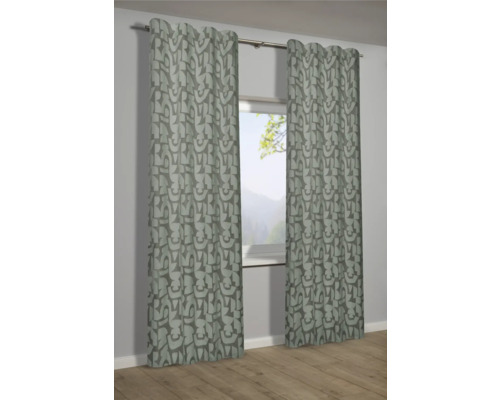 Gordijnen met geometrisch patroon voor het raam