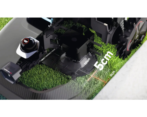 Detailopname van een robotmaaier met een snijlengte van 5 tot 10 cm