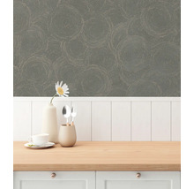 Behang met cirkelpatroon in de kamer