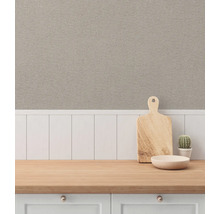 Scene van een aanrecht met decoratie en textielbehang