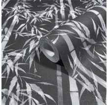 Rol behang met bamboepatroon