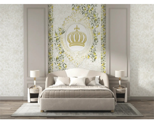 Slaapkamer met bed, nachtkastjes en wanddecoratie met citroenmotief