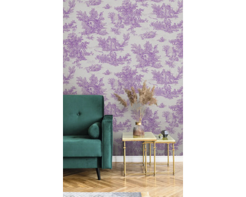 Kamerzicht met behang met Toile-de-Jouy-motief, bank en bijzettafels