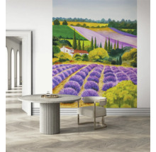 Wanddecoratie met lavendelveld in een lichte kamer met eettafel en stoel