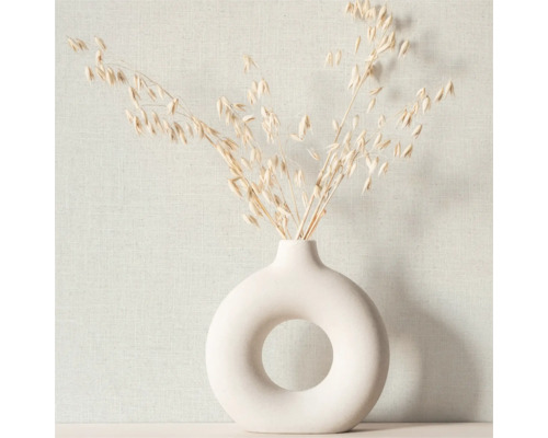 Decoratieve vaas met plantenstengels