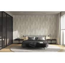 Slaapkamer met bed, nachtkastjes en gestructureerde wandpanelen