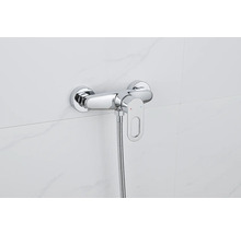 Wandgemonteerde douchekraan met doucheslang