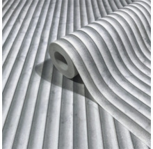 Rol behang met streepmotief