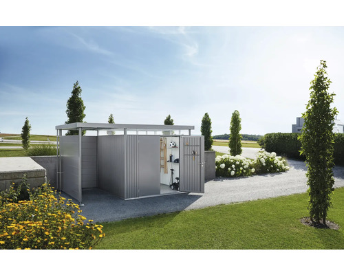 Tuinhuis met open deuren in tuinlandschap