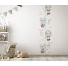 Kinderkamer met muursticker groeimeter met heteluchtballonmotief