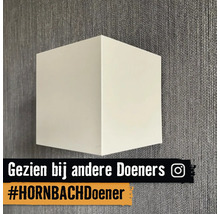 Vierkante witte wandlamp