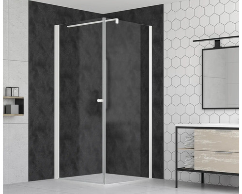 Douchecabine met hoekinstap van glas en metaal in badkamer