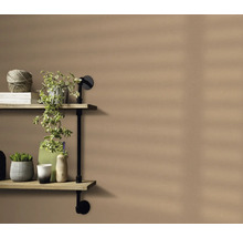 Wandrek met decoratieve elementen aan een muur