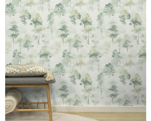 Behang met boommotief op een muur