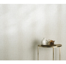 Close-up van een behang met krokodillenhuidmotief