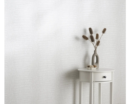 Licht behang met krokodillenleer-look als wandachtergrond
